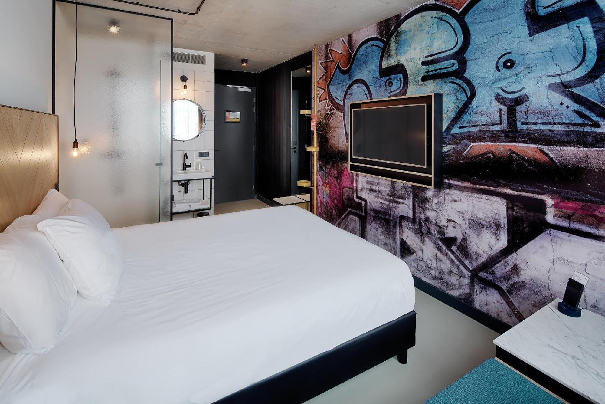 Standard Double Room,1285490068:JPEG